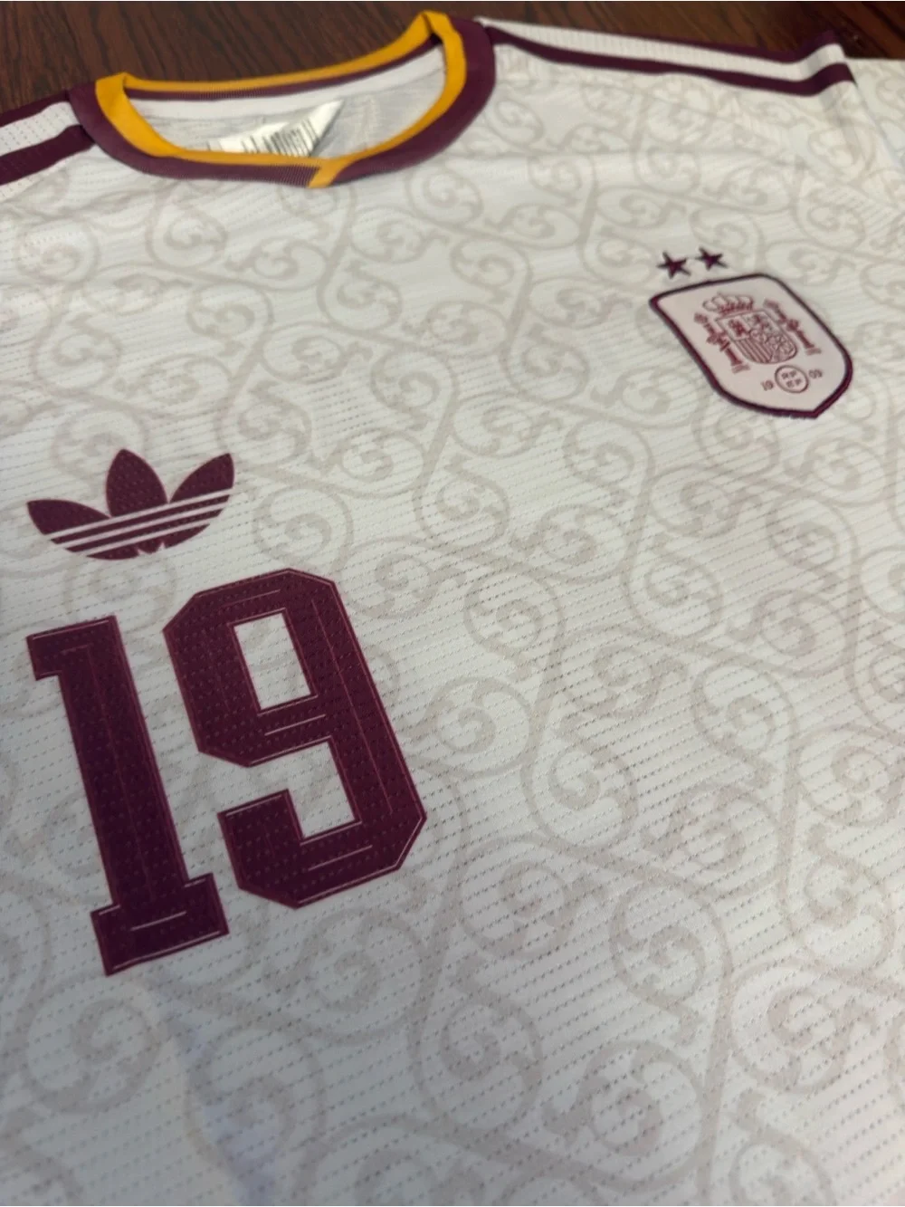 adidas White and Maroon Spain Lamine Yamal #19 Soccer Jersey
